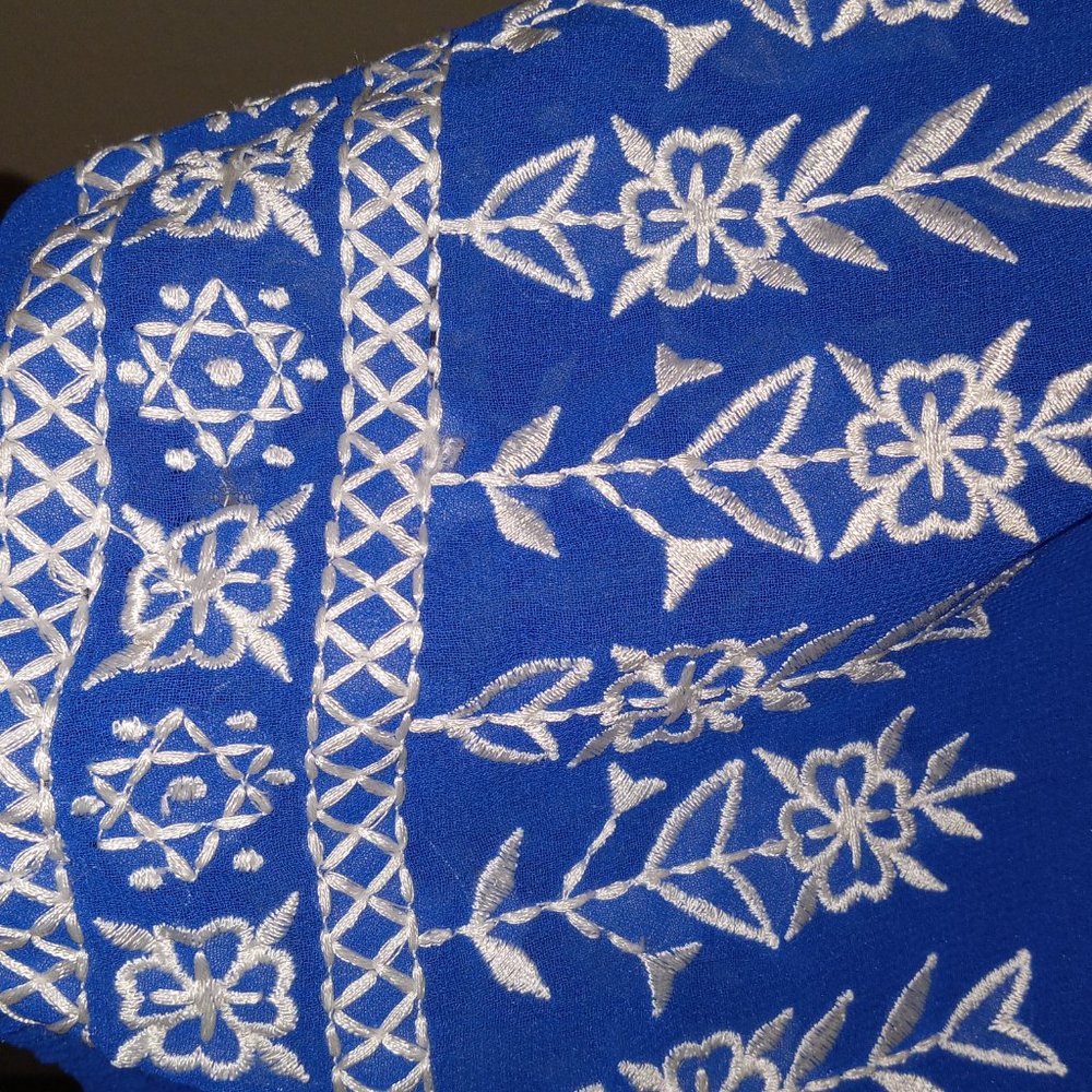 Bright blue sheer embroidered maxi dress - Picture 6 of 14